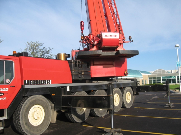 Milwaukee Construction Site Equipment